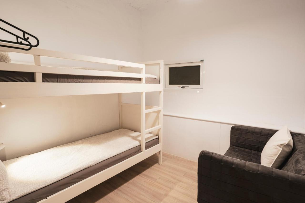 Ruifang Yi Hostel New Taipei City Dış mekan fotoğraf